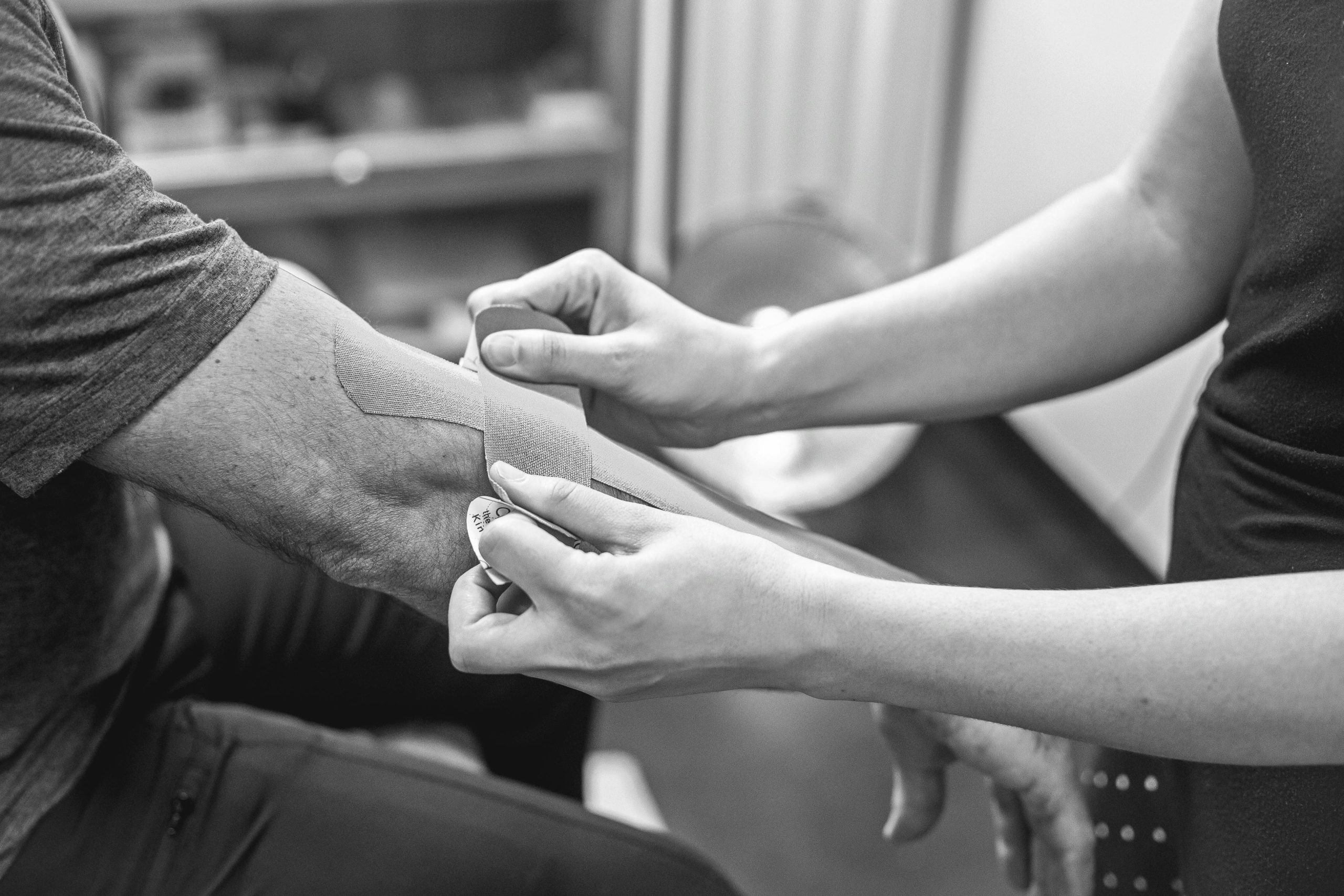 Douleur bras prise de sang remèdes rapides